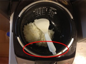 炊飯器の米が硬い部分