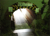 マンボウトンネル（JR甲子園口近く）